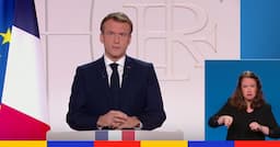<p>© Capture écran Facebook Live Emmanuel Macron</p>
