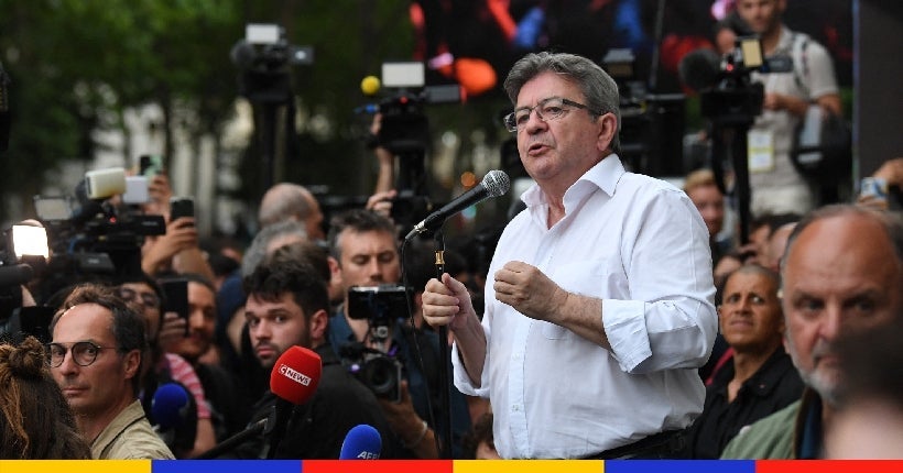 Législatives : "la déroute du parti présidentiel est totale", estime Mélenchon